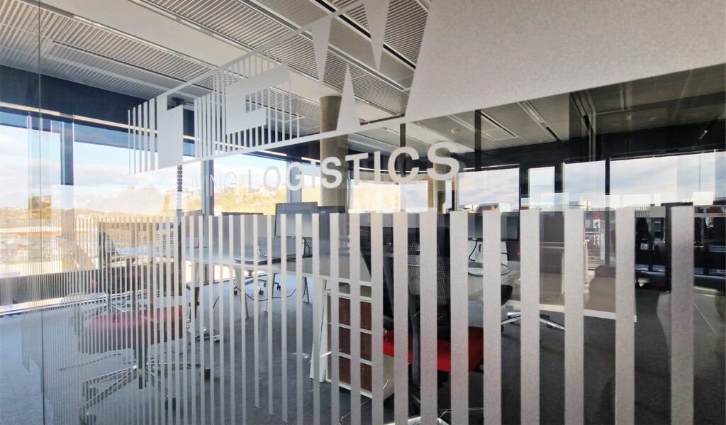 tgw ofiso interjero dekoras