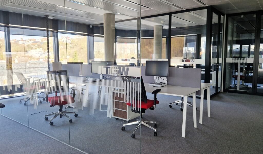 tgw ofiso interjeras